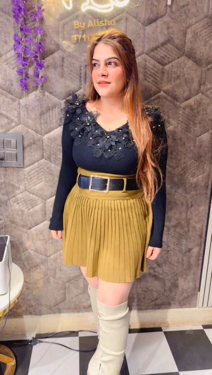 Wollen Skater Skirts with Belt LC03