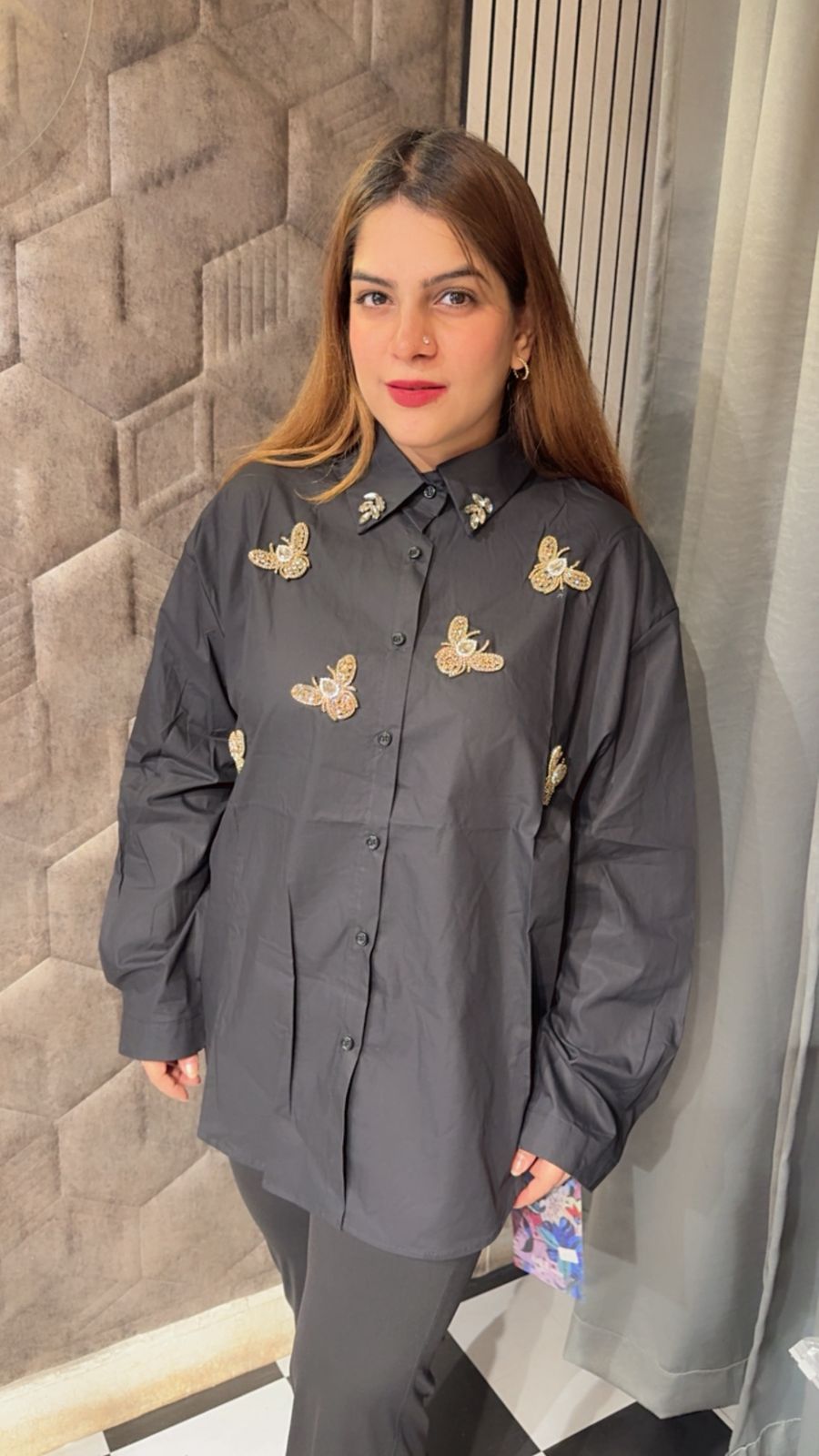 Rhinestone Honeybee Premium Shirts LC58