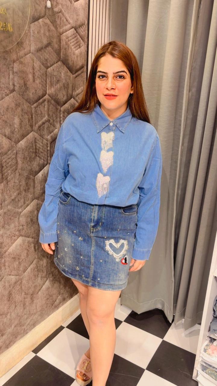 Beautiful Heart Stone Buttons Shirt LC112
