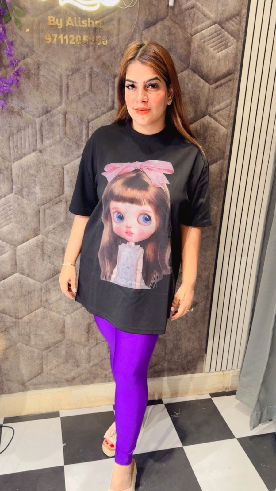 Stunning Cute Face T-Shirt LC138